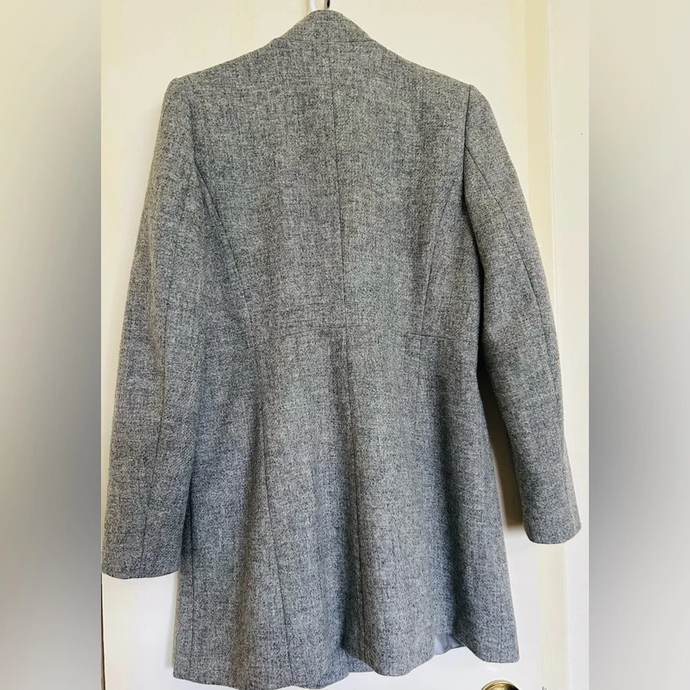 Zara Women's Wool Gray Coat - Picture 5 of 11